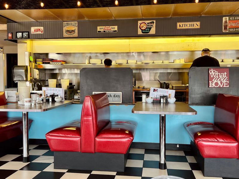 An Old-School Diner Feel That Sticks