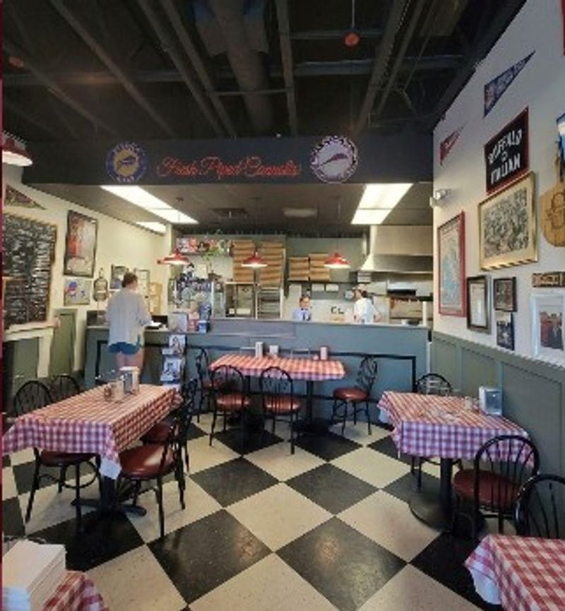 An Old-School Pizzeria Feel