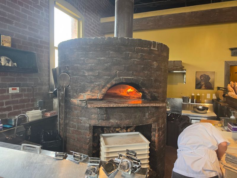An Oven Imported Straight From Italy An Oven Imported Straight From Italy