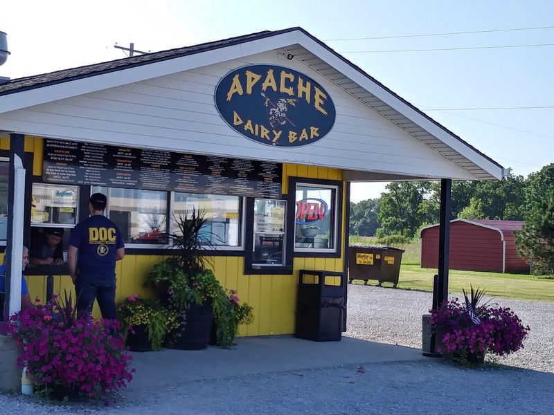 Apache Dairy Bar, Sherwood, OH Apache Dairy Bar, Sherwood, OH