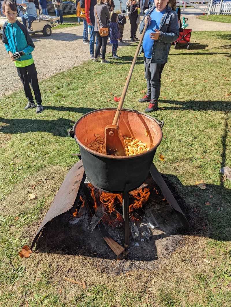 Apple Butter Festival, Burton, OH