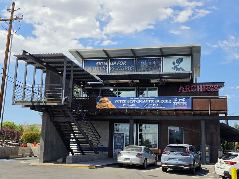 Archie's Giant Hamburgers & Breakfast, Reno, NV
