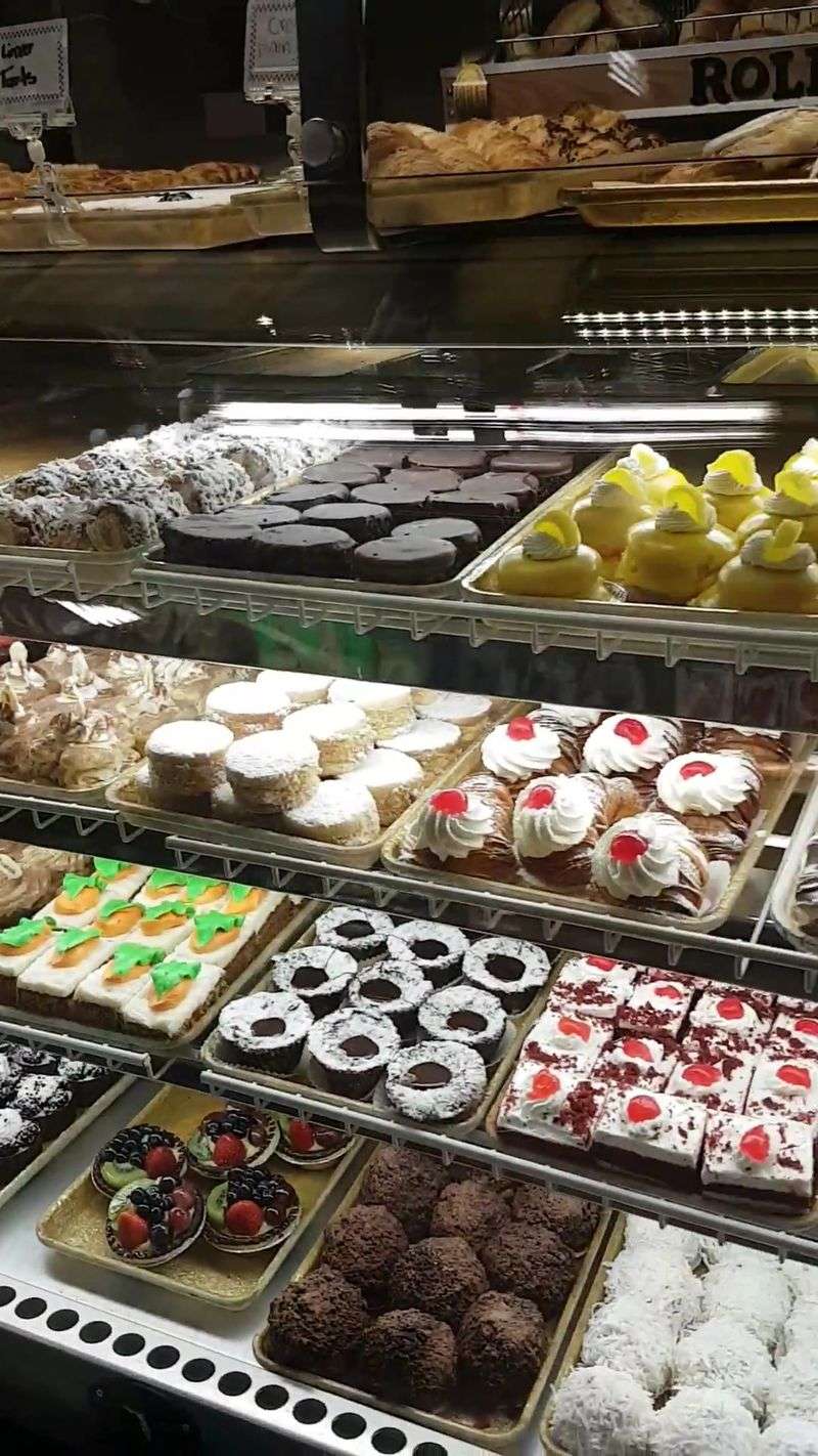 Aromi Di Napoli LLC, Nutley, NJ Aromi Di Napoli LLC, Nutley, NJ