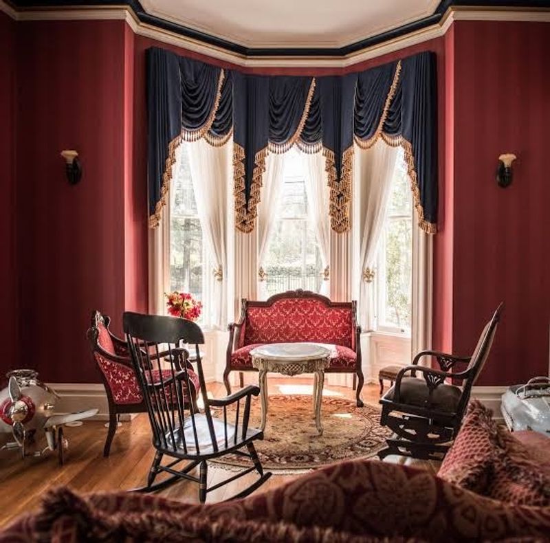 Authentic Victorian Rooms and Furnishings