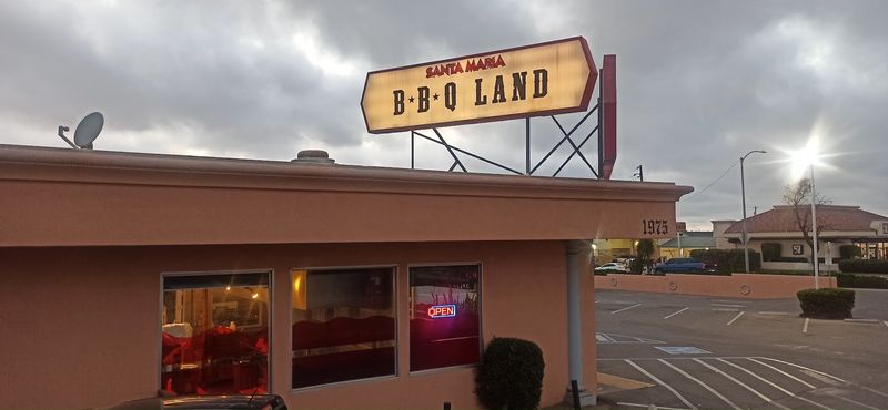 BBQ Land, Santa Maria, CA