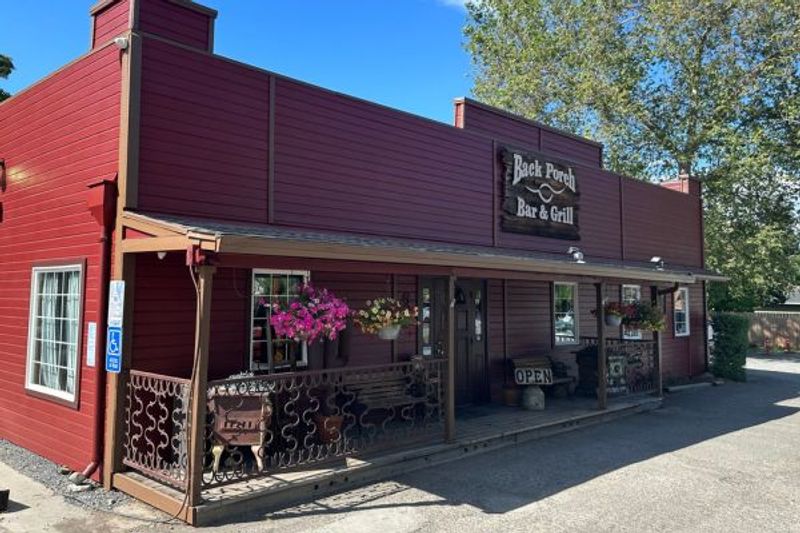 Back Porch Bar & Grill, Jacksonville, OR