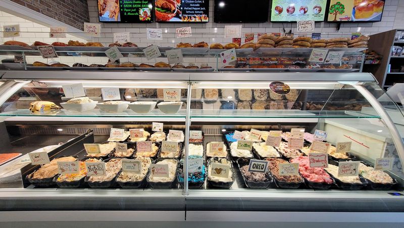 Bagel Nook and Doughnut Nook, Freehold, New Jersey
