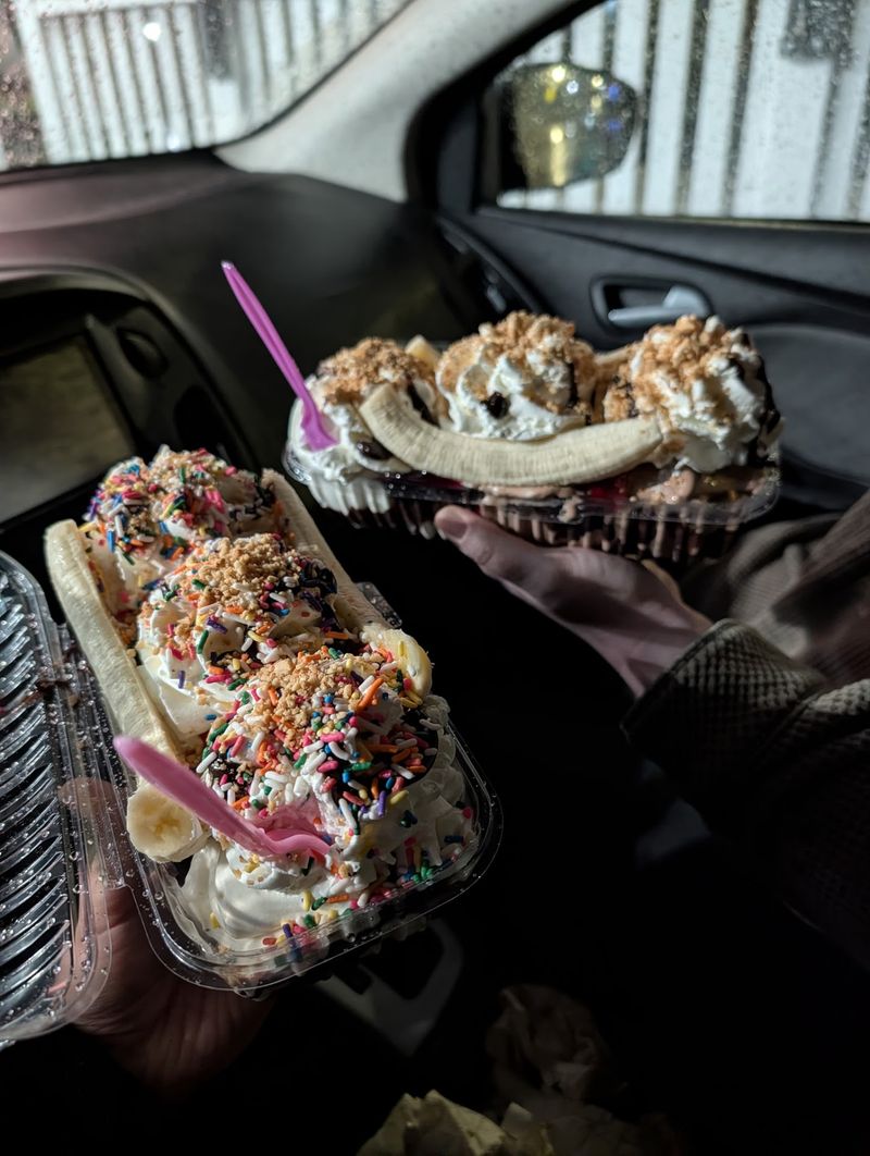 Banana Splits And Big Portions