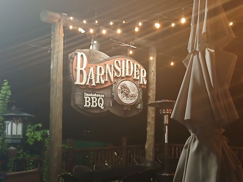 Barnsider Smokehouse BBQ, Lake George, NY