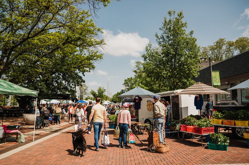 Batavia Farmers' Market, Batavia, IL