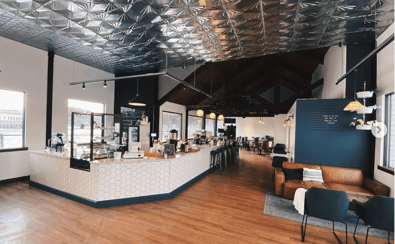 Bella Goose Coffee - Cafe on the River, Wisconsin Dells, WI