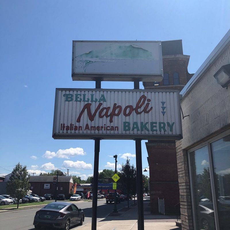 Bella-Napoli Italian Bakery, Troy, NY