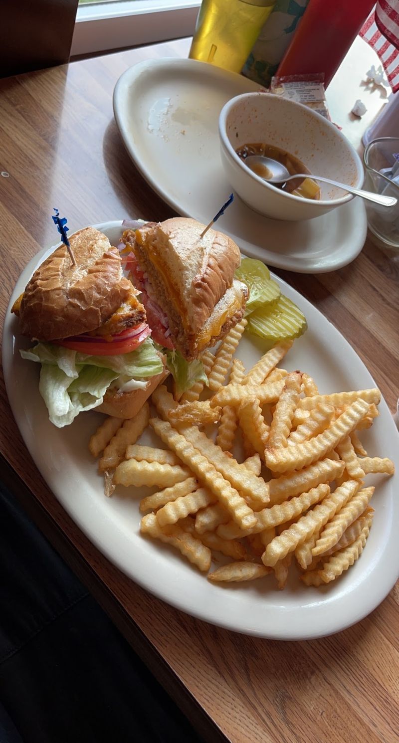 Beyond Breakfast: Lunch Favorites Beyond Breakfast: Lunch Favorites