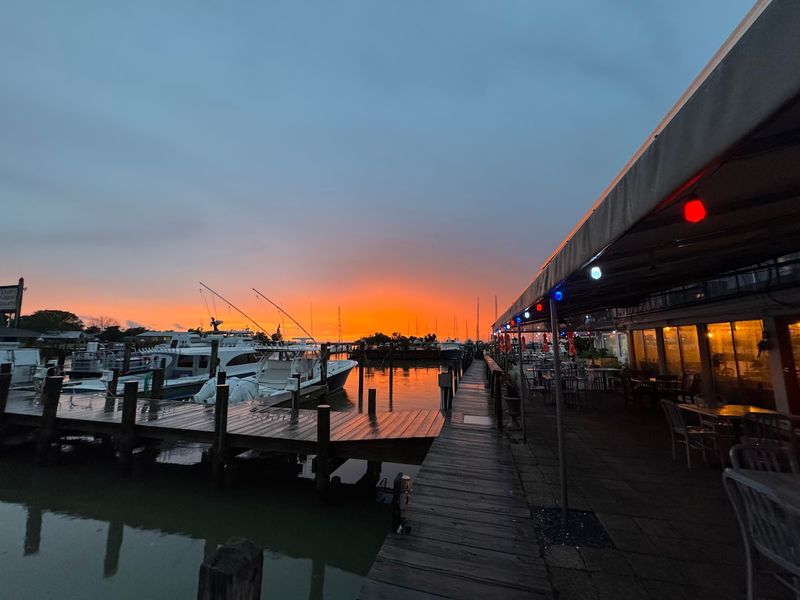 Big Mack's Kitchen & Dock Bar, Tilghman, MD