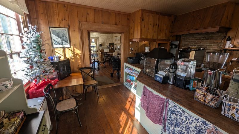 Bingham's, Arrow Rock, MO Bingham's, Arrow Rock, MO