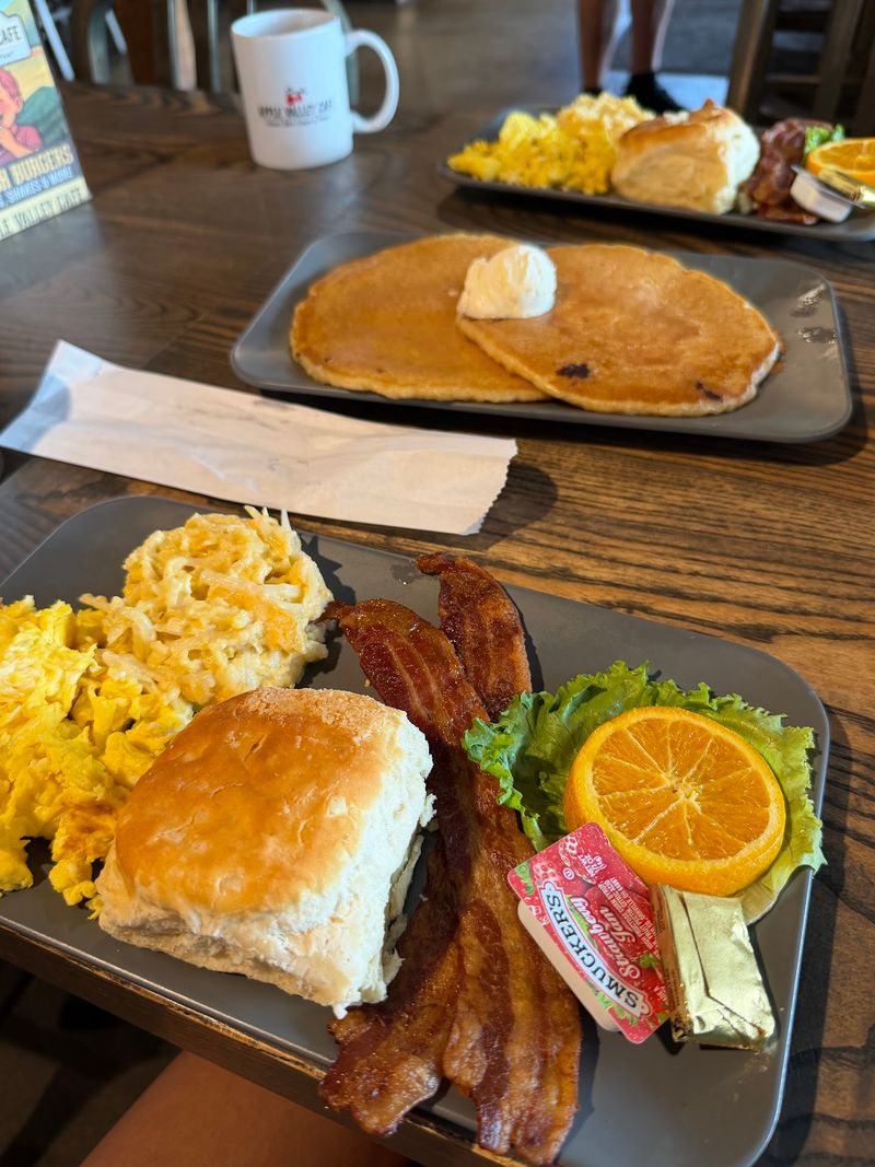 Biscuits Before the Trailhead