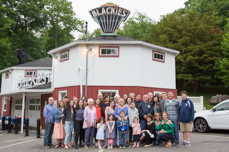 Blackie's Hot Dog Stand, Cheshire, CT Blackie's Hot Dog Stand, Cheshire, CT