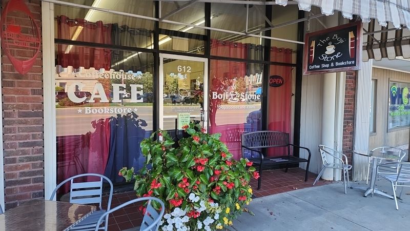 Boji Stone Café | Coffee House & Bookstore, Chillicothe, MO