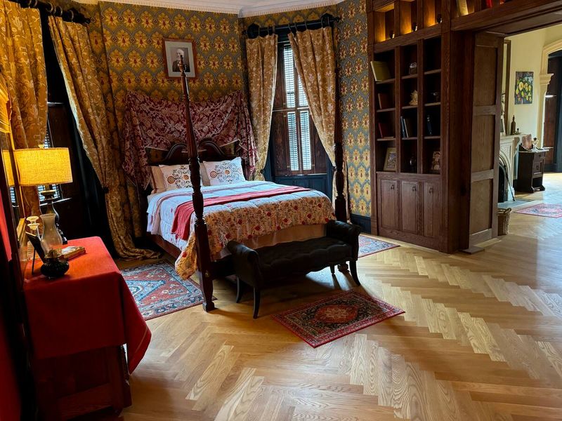 Booking a Night Behind Castle Walls Booking a Night Behind Castle Walls