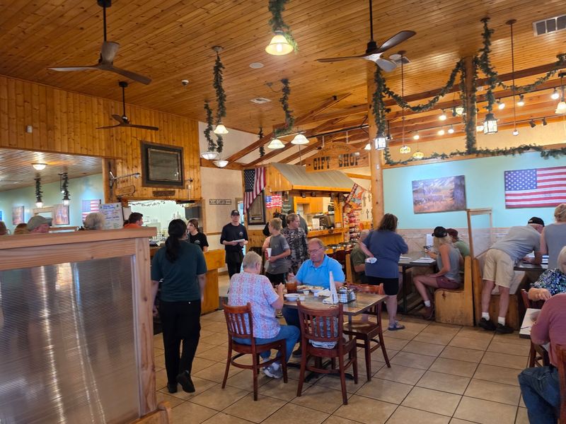 Booths, Nostalgia, and a Lively Dining Room Booths, Nostalgia, and a Lively Dining Room