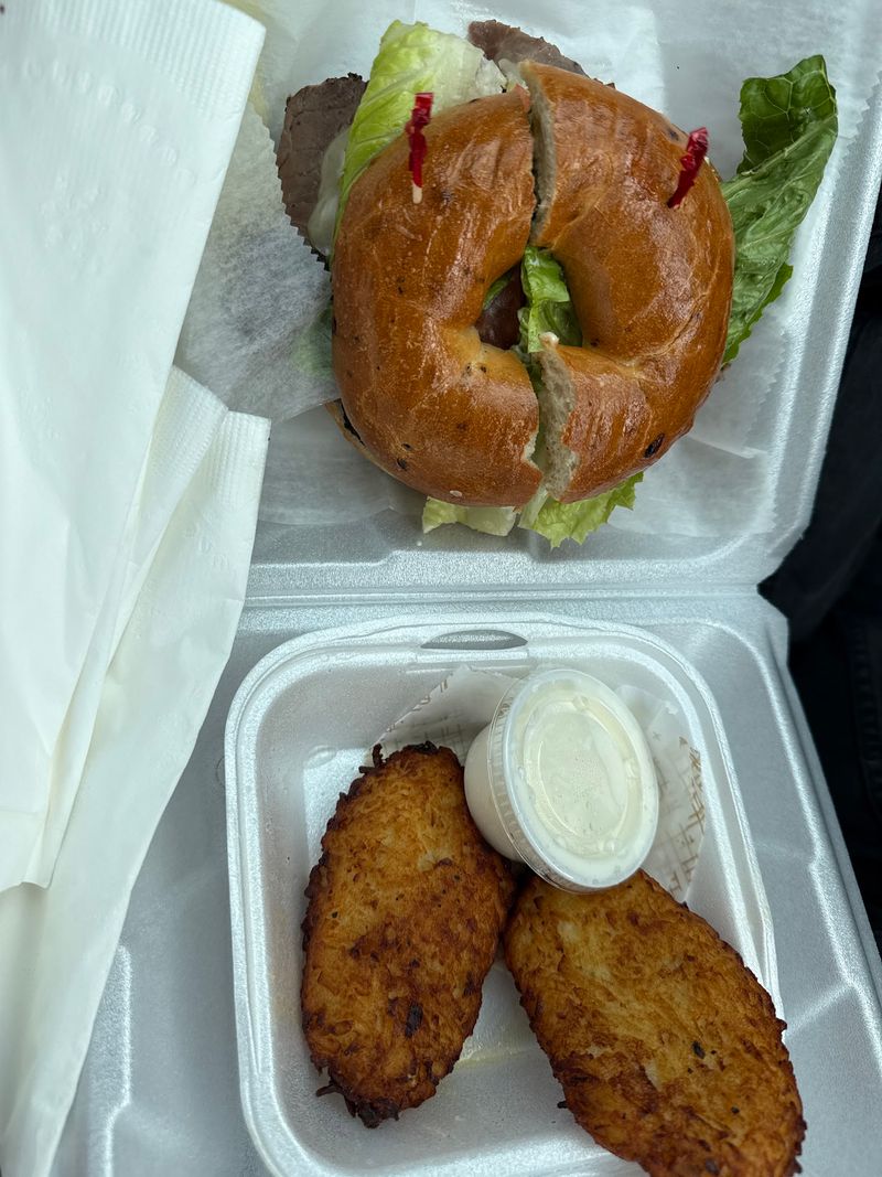 Born 2 Bagel, Douglass Hills, KY