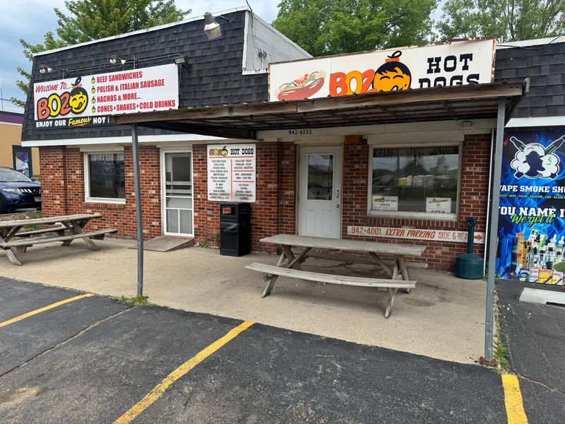 Boz hot dogs, Morris, IL