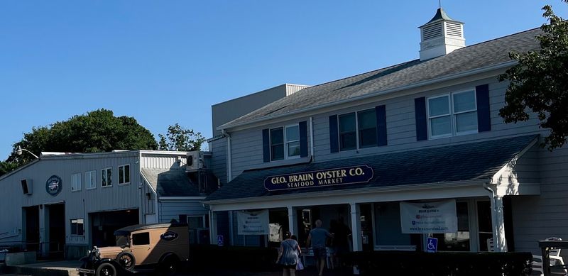 Braun Seafood Co., Cutchogue, NY