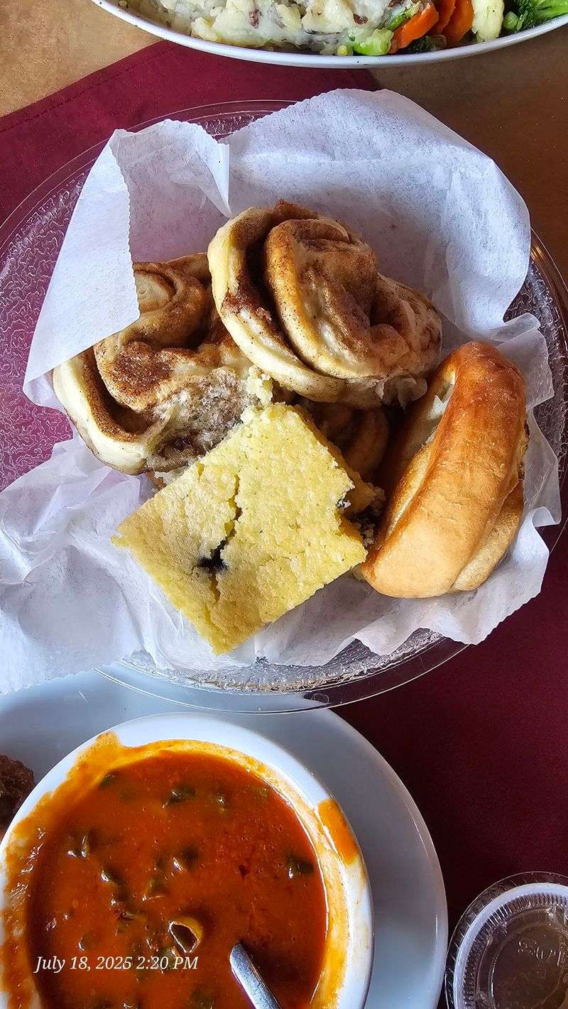 Bread Baskets and Sweet Endings Bread Baskets and Sweet Endings