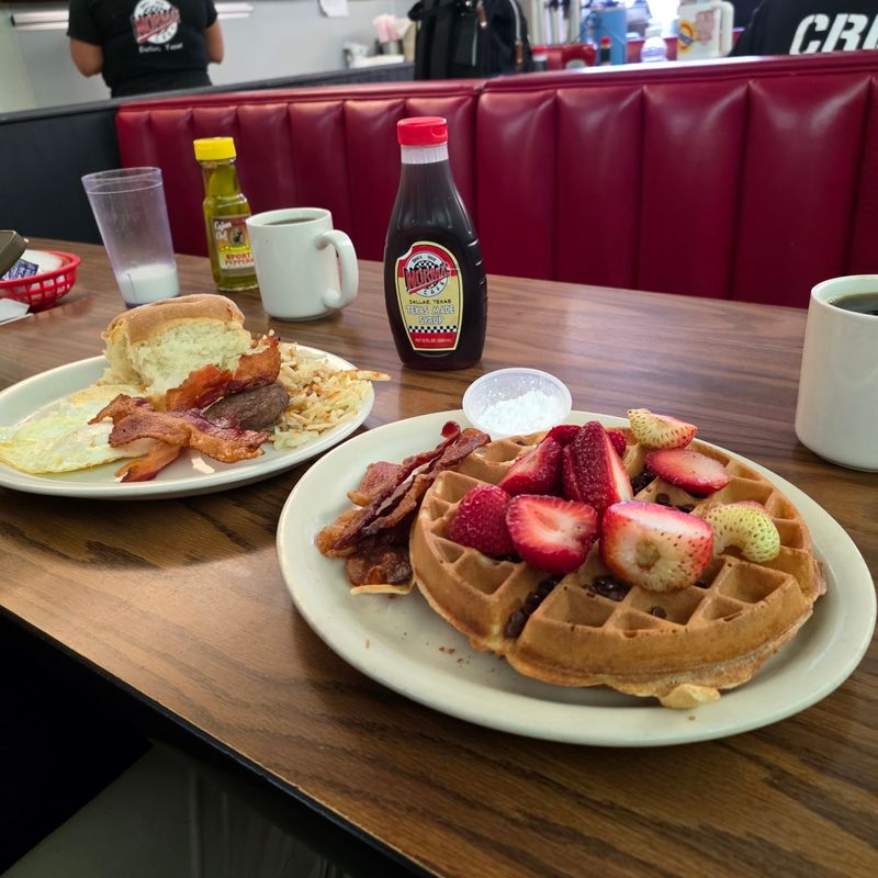 Breakfast From Seven in the Morning Breakfast From Seven in the Morning
