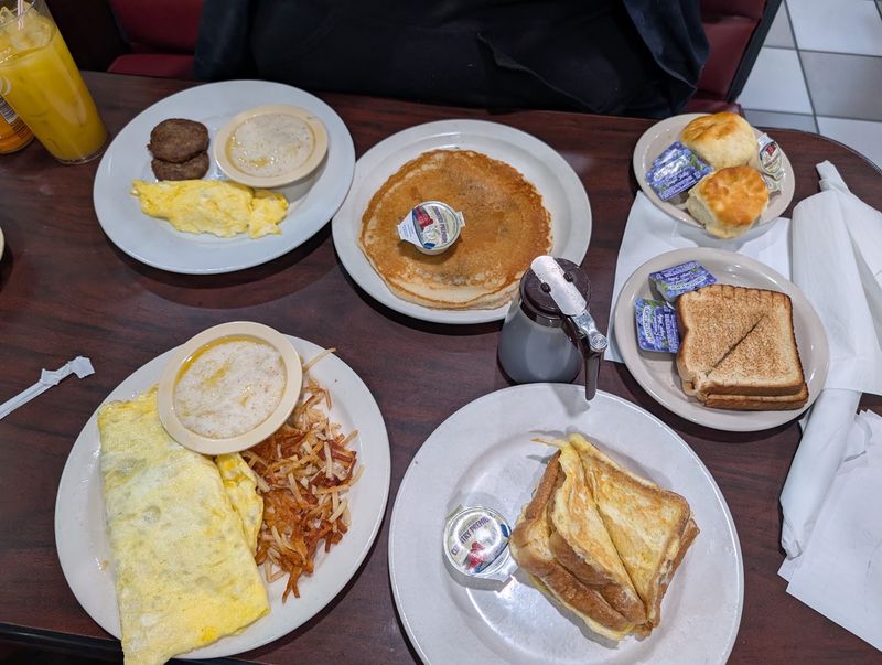 Breakfast Plates That Start the Day Right