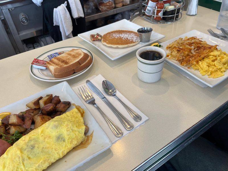 Breakfast Worth Setting An Alarm For