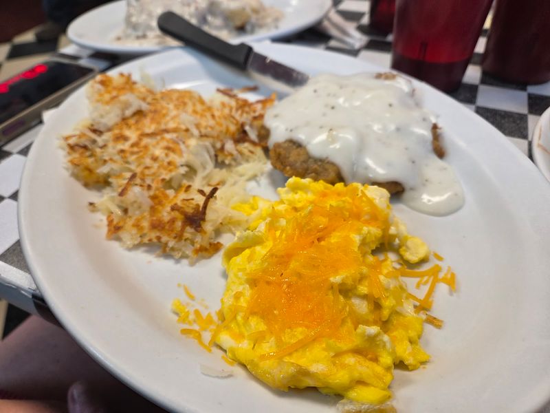 Breakfast Worth Setting an Alarm For