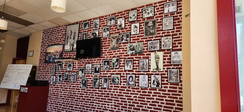Brick Walls and a Gallery of Frames Brick Walls and a Gallery of Frames