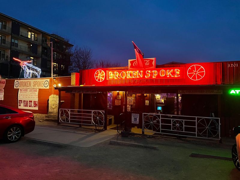 Broken Spoke, Austin, TX