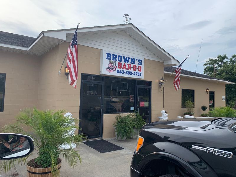 Brown's Bar-B-Que LLC, Kingstree, SC