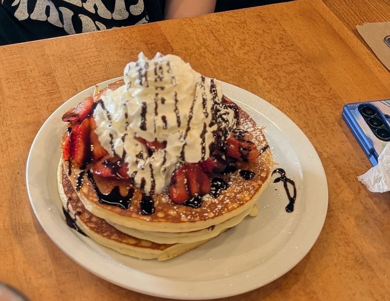Brownstone Pancake Factory (Englewood Cliffs, NJ), Englewood Cliffs, NJ