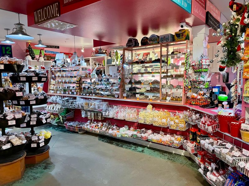 Bruce's Candy Kitchen, Cannon Beach, OR
