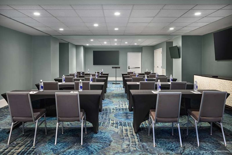 Built For Weddings, Groups, And Big Celebrations