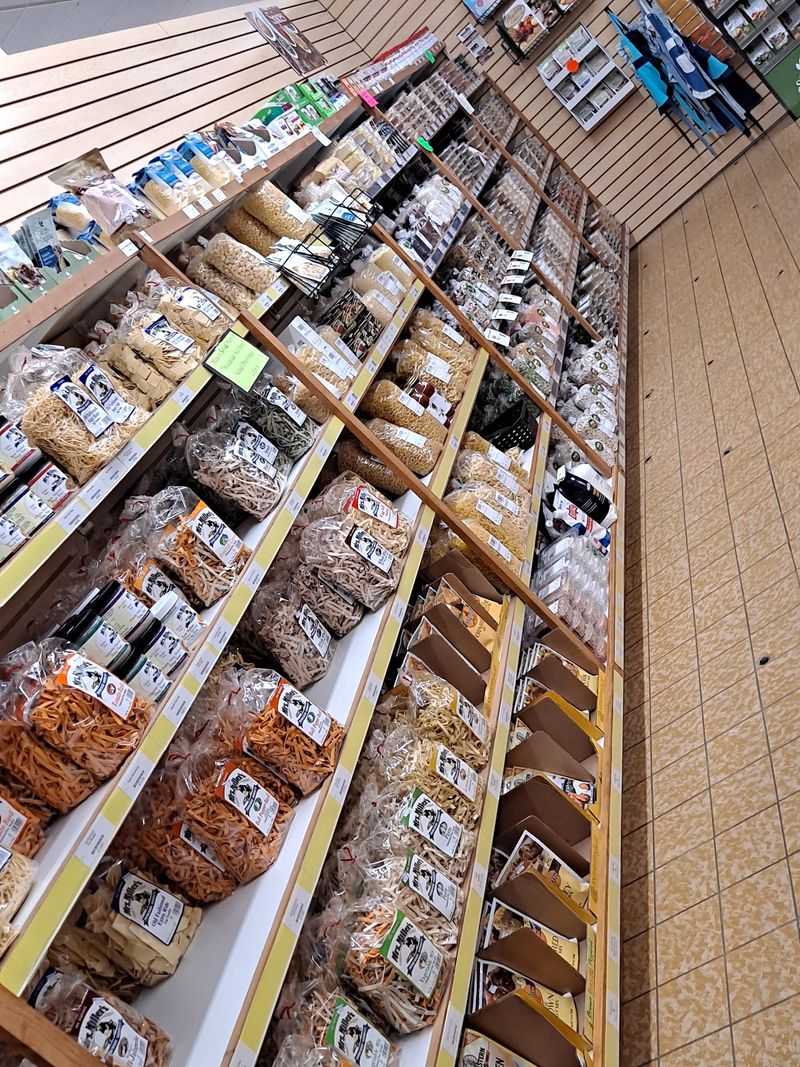 Bulk Foods And Pantry Staples