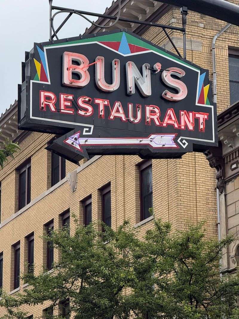 Bun's Restaurant, Delaware Bun's Restaurant, Delaware