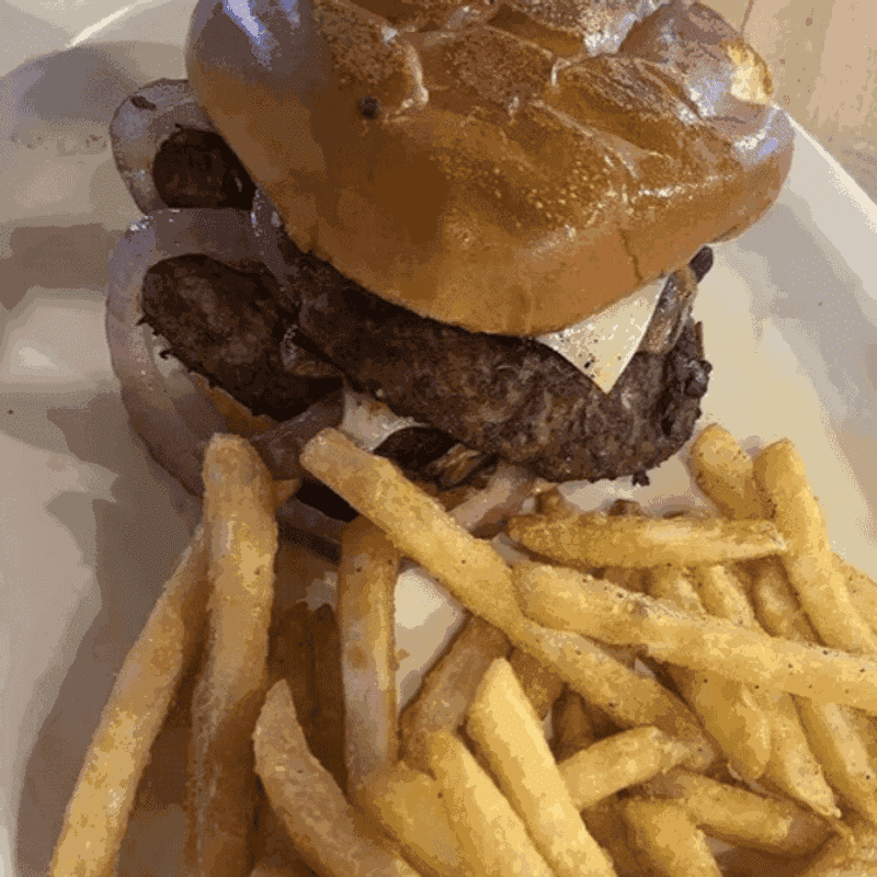 Burgers And Lunch Worth The Stop