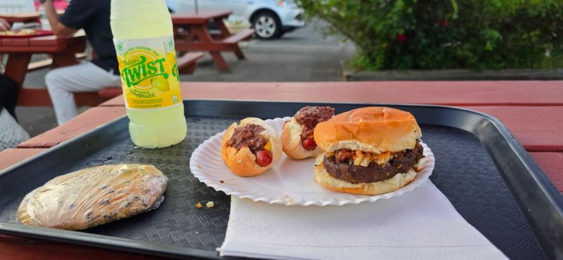 Burgers That Punch Above Their Price
