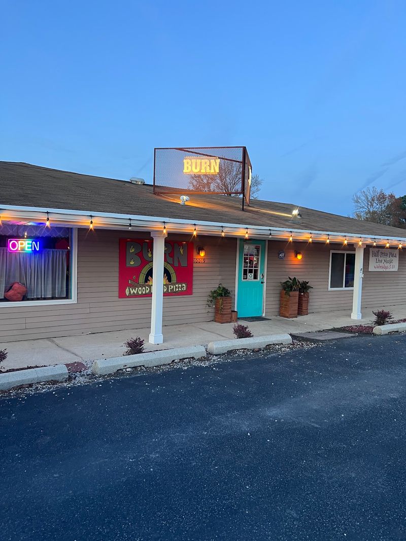 Burn Wood Fired Pizza, Berlin, MD Burn Wood Fired Pizza, Berlin, MD