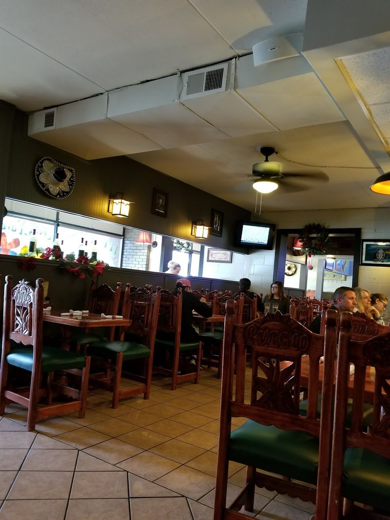 Busy Rooms and Quick Tables