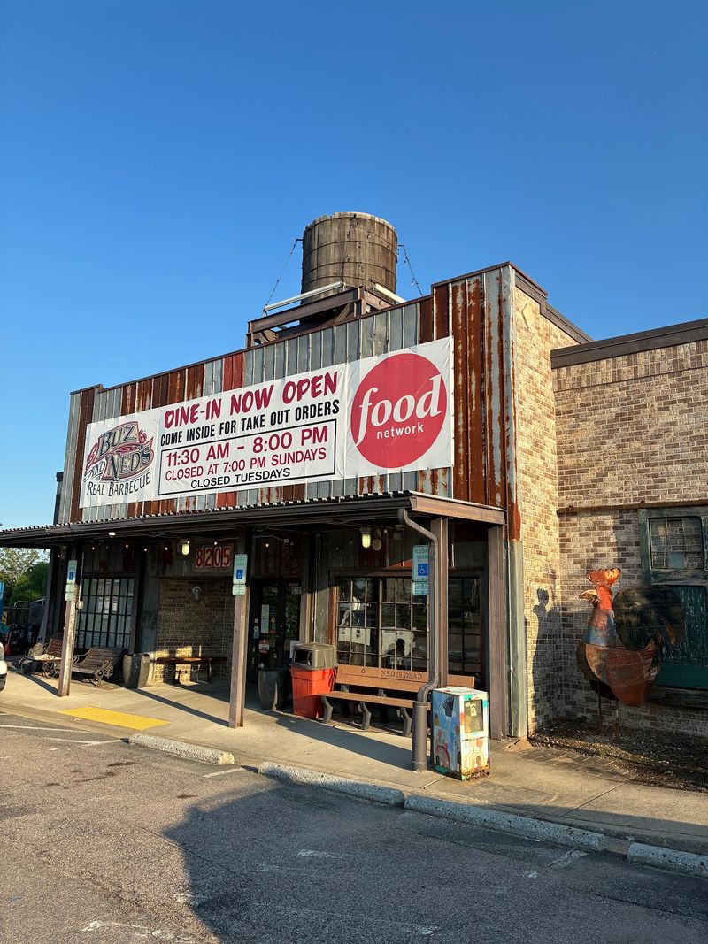 Buz and Ned's Real Barbecue, Richmond, Virginia