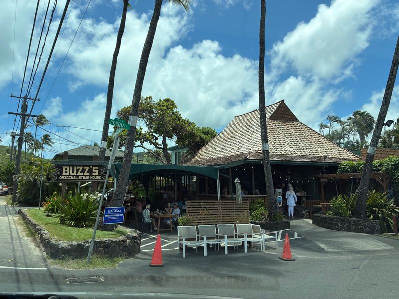Buzz's Original Steak House, Kailua, HI