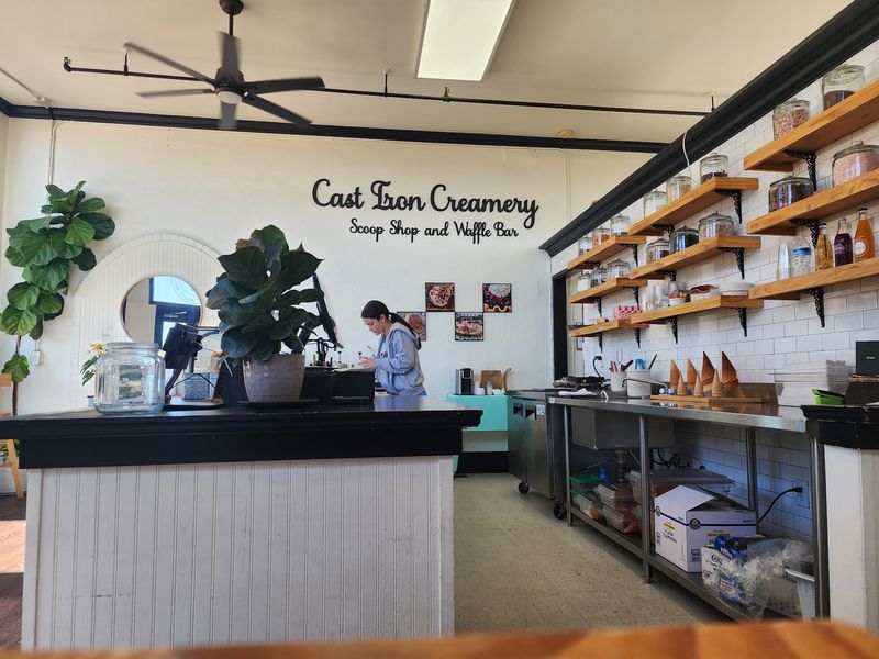CAST IRON CREAMERY - Scoop Shop & Waffle Bar, Winder, GA
