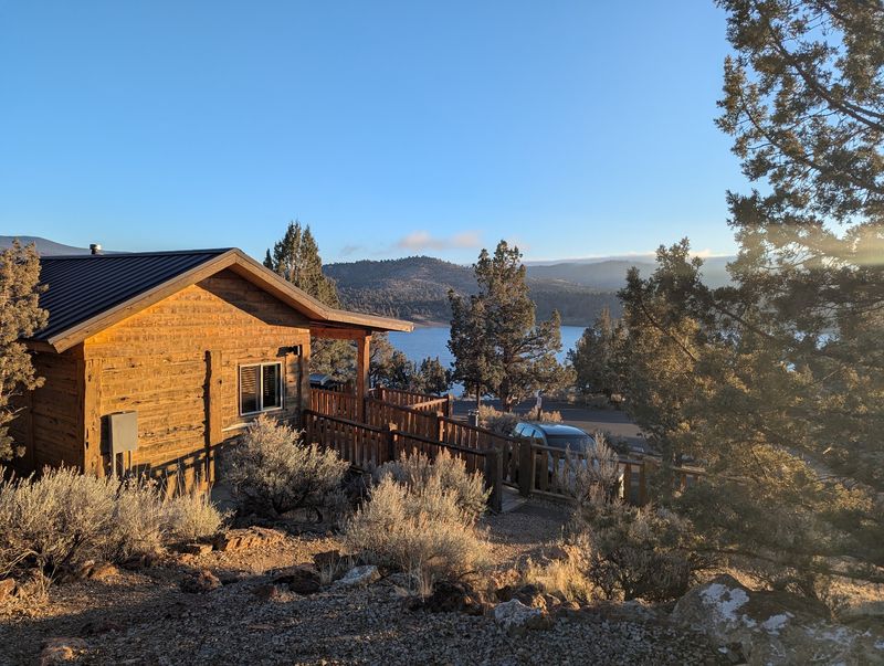 Cabins With Front-Porch Views