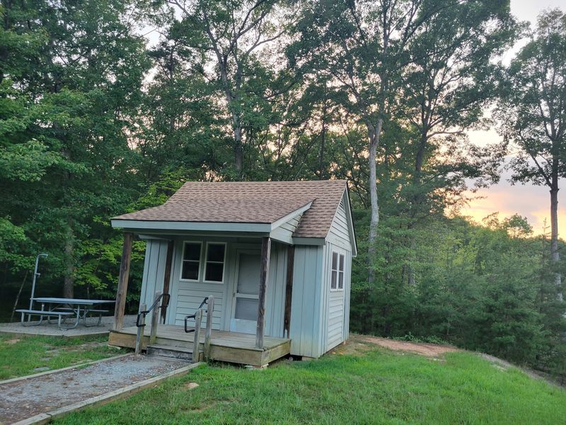 Cabins With Lake Views And Home Comforts Cabins With Lake Views And Home Comforts