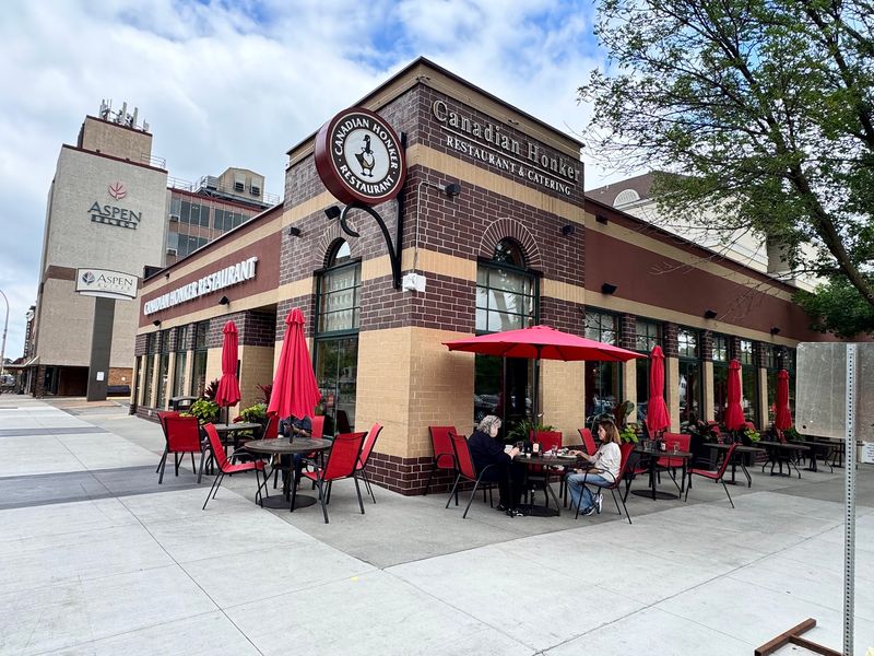 Canadian Honker Restaurant, Rochester, MN